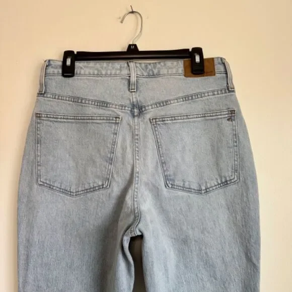 Madewell Curvy Perfect Vintage Jean - Light Wash | Size 30 - Picture 6 of 9